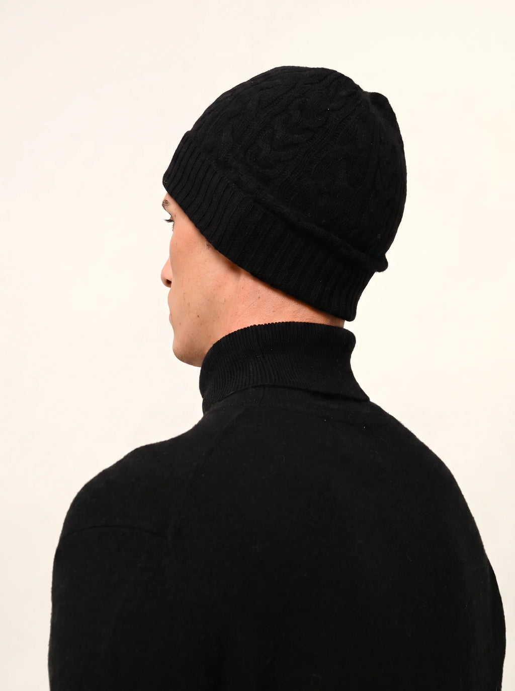 CLEO Bonnet 4 Fils Noir