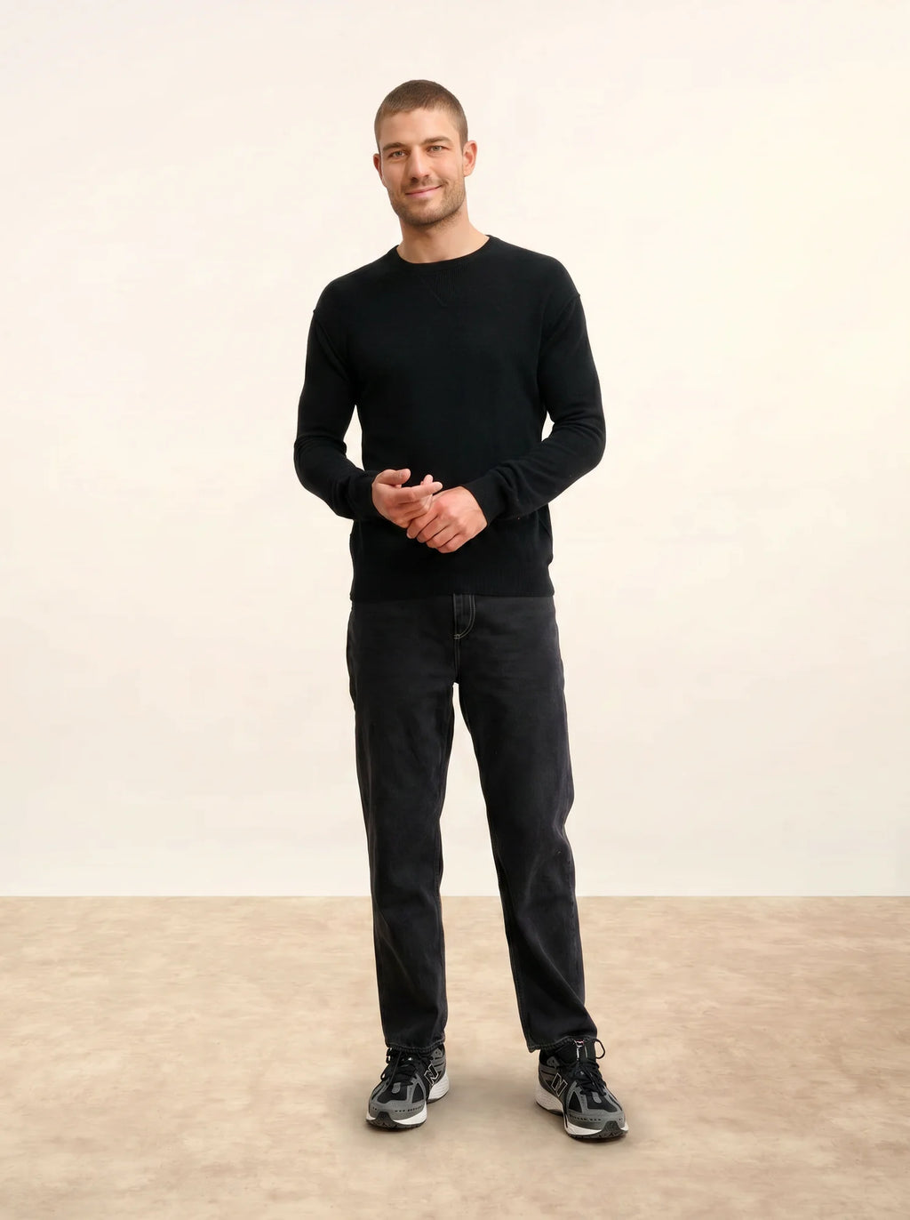 NOE Pull Col Rond Noir