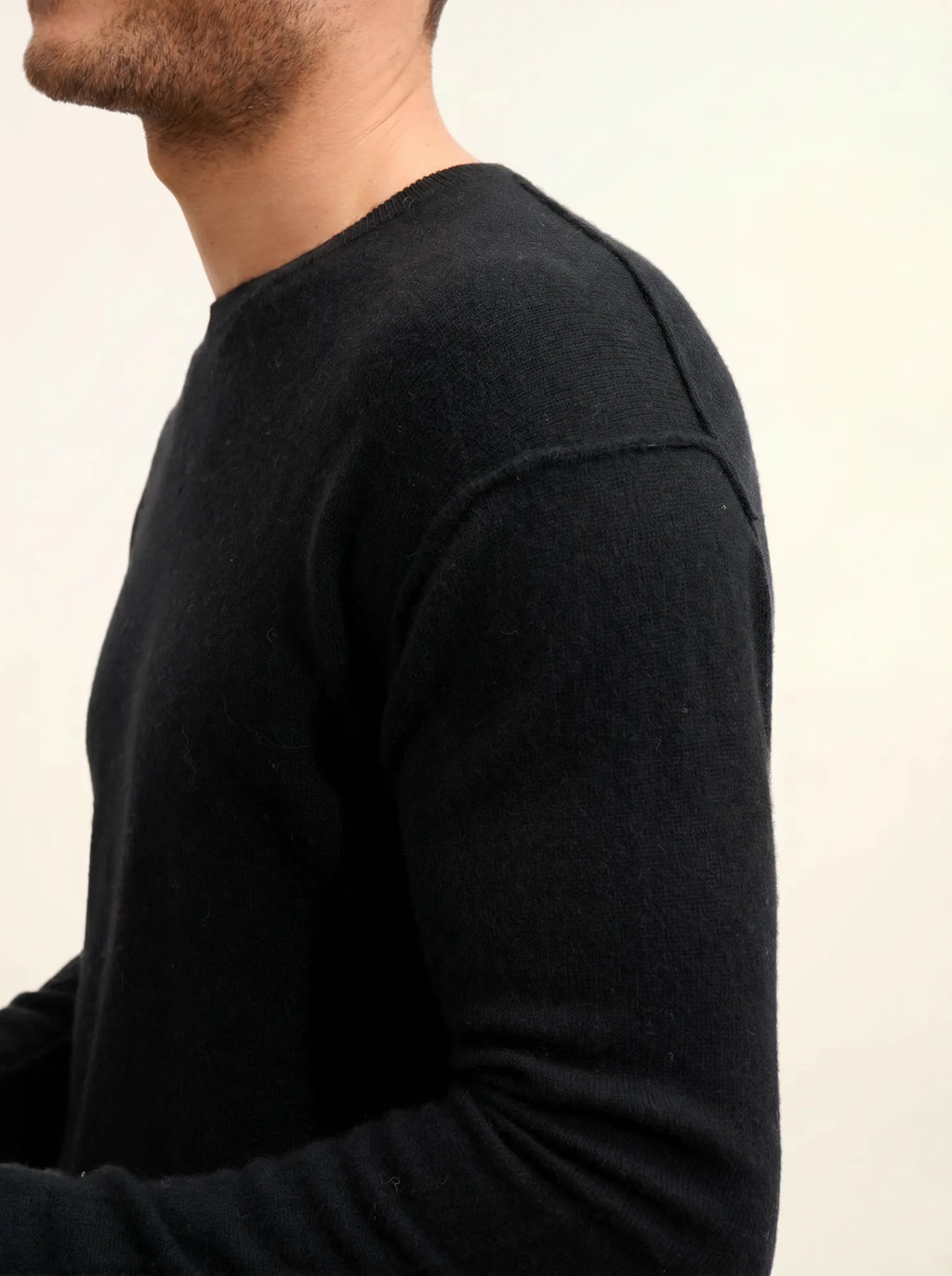 NOE Pull Col Rond Noir