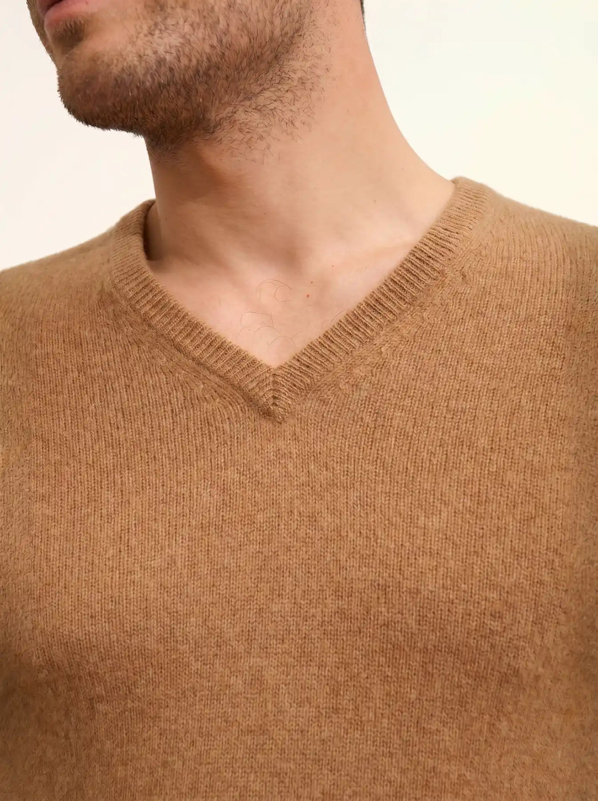 NATHAN Pull Col V 4 Fils Noisette