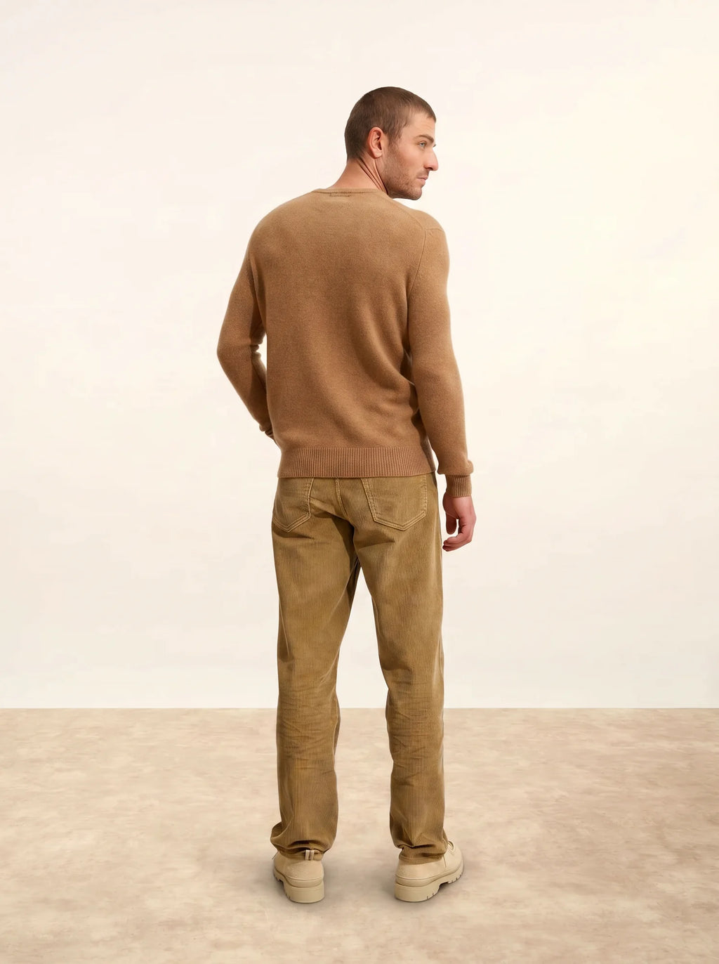 NATHAN Sweater V-Neck 4 Ply Hazelnut