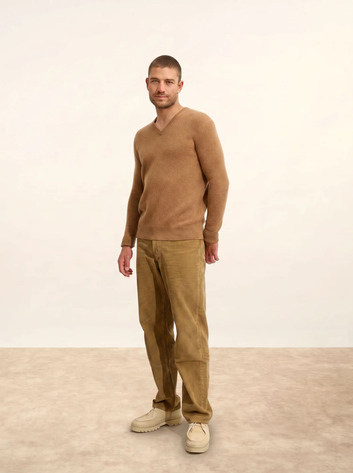 NATHAN Sweater V-Neck 4 Ply Hazelnut
