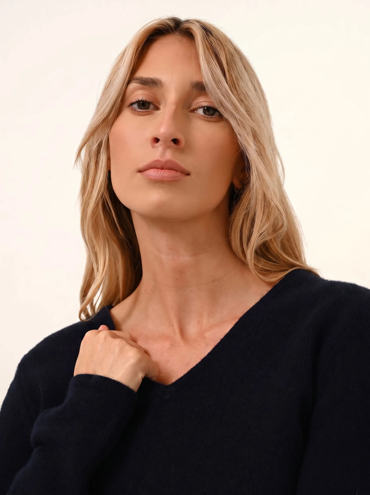 ABBY Pull Col V 4 Fils Bleu Marine