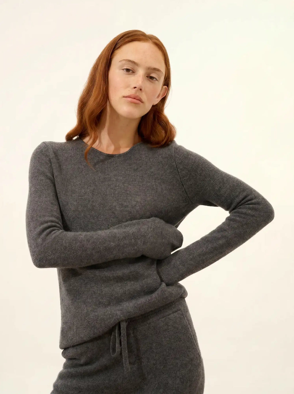 JOYCE Pull Col Rond 4 Fils Anthracite Chiné