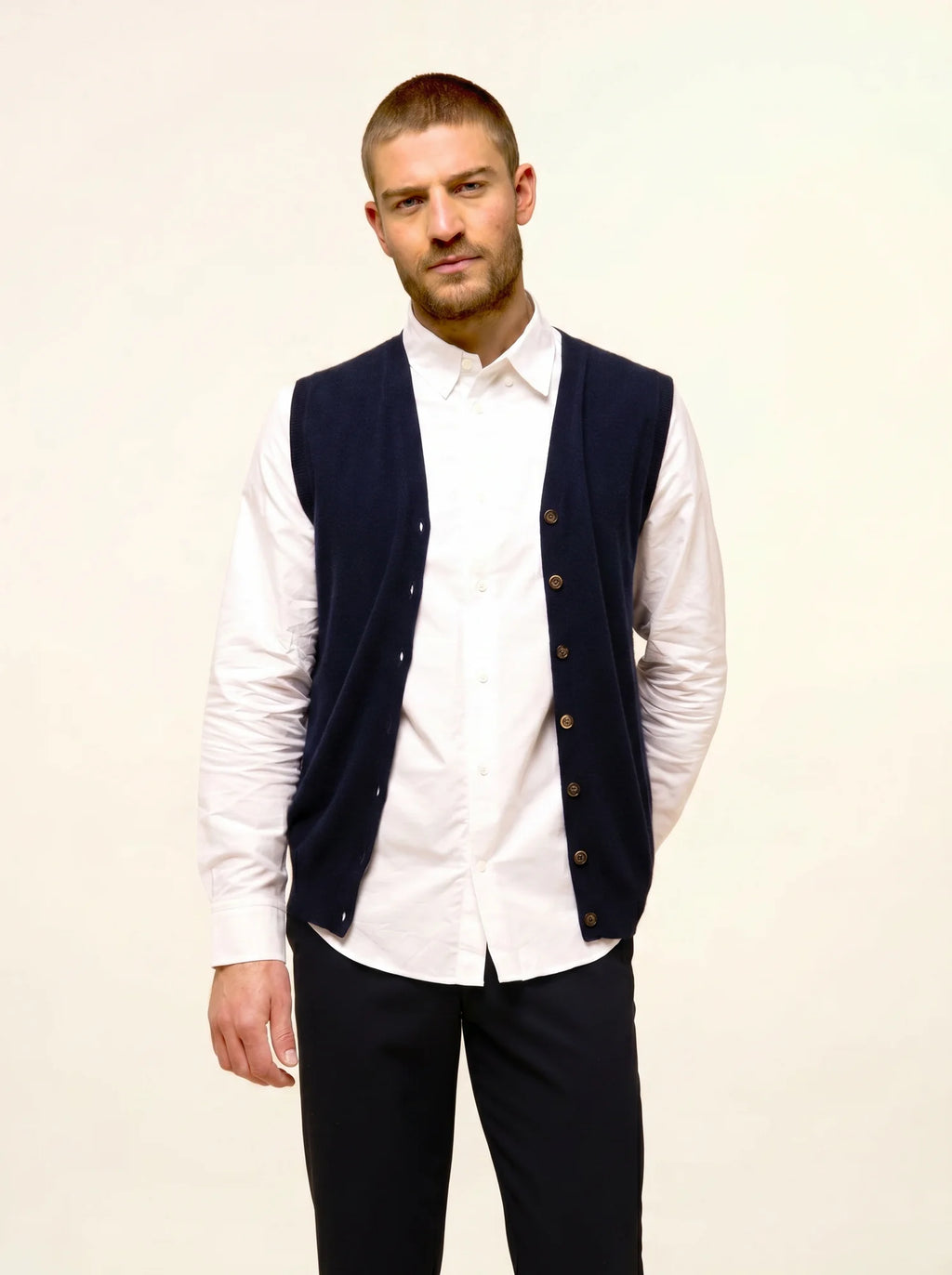 LANA Cardigan Col V sans Manches Bleu Marine