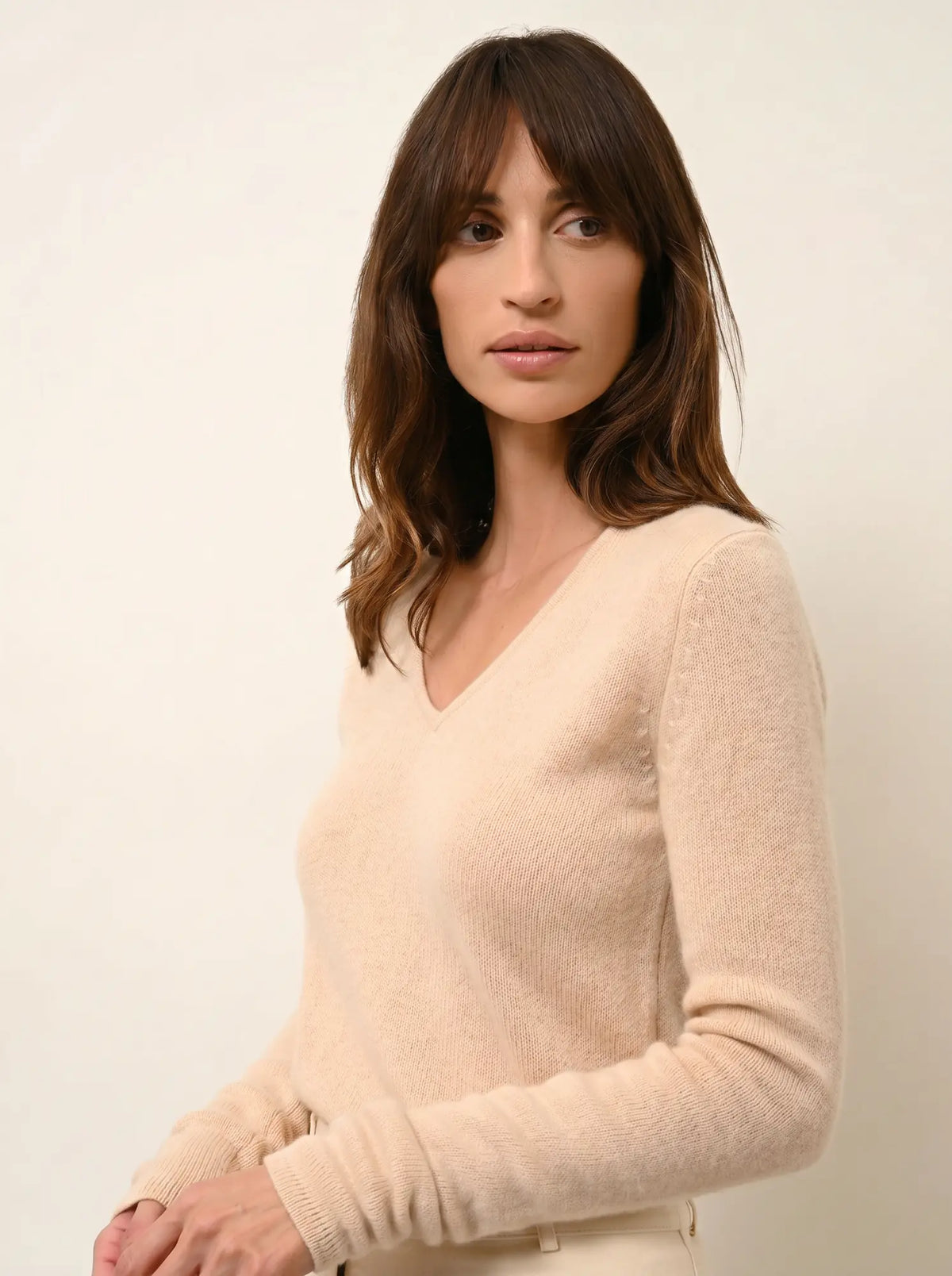 ABBY Pull Col V 4 Fils Sable