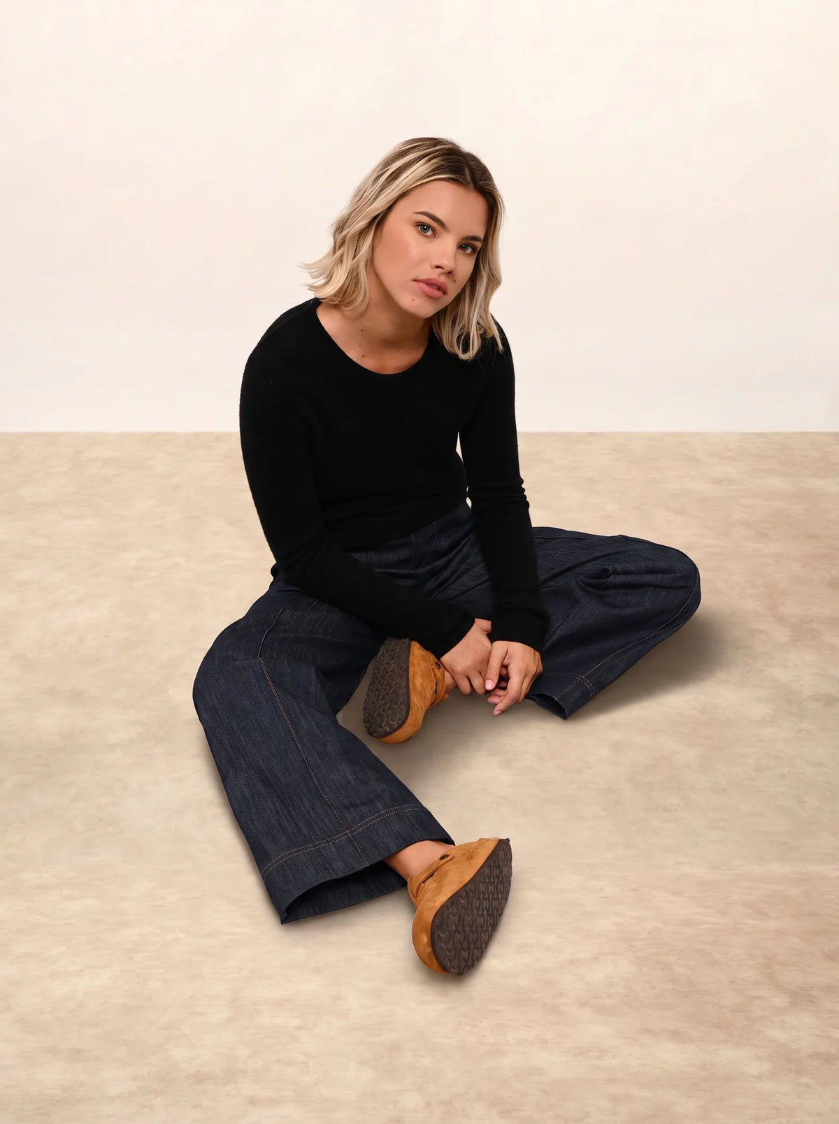 JOYCE Pull Col Rond 4 Fils Noir