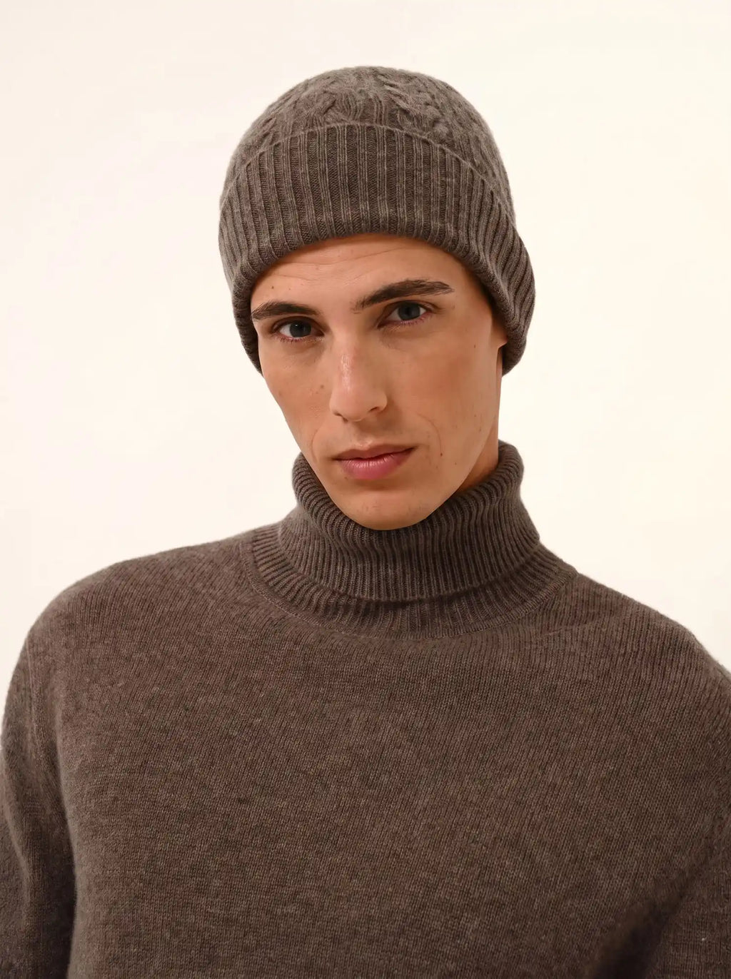 SACHA Pullover Rollkragen 4-fädig Taupe meliert