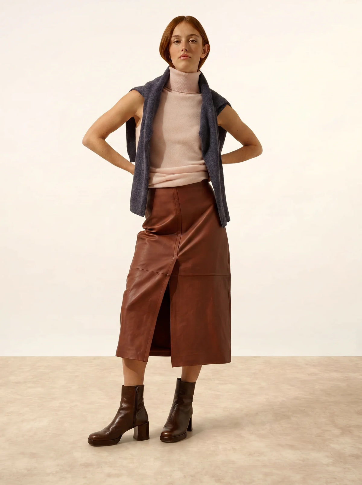 VIOLET Pull Col Roulé sans Manches Poudre