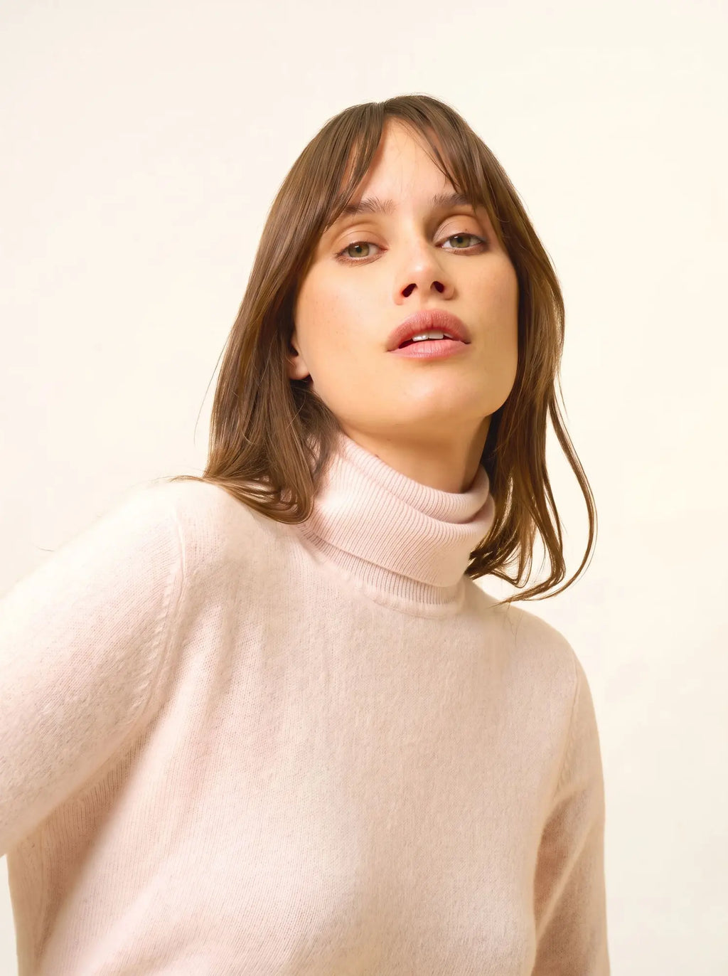 AVA Sweater Turtleneck Powder Pink