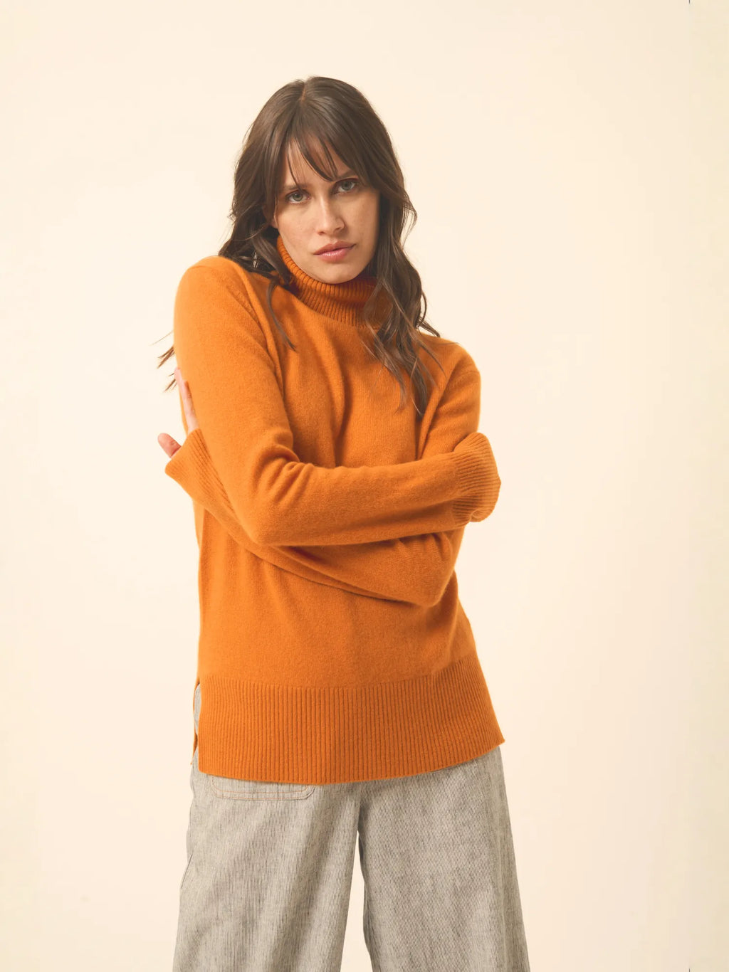LEXIE Pull Col Roulé Ocre