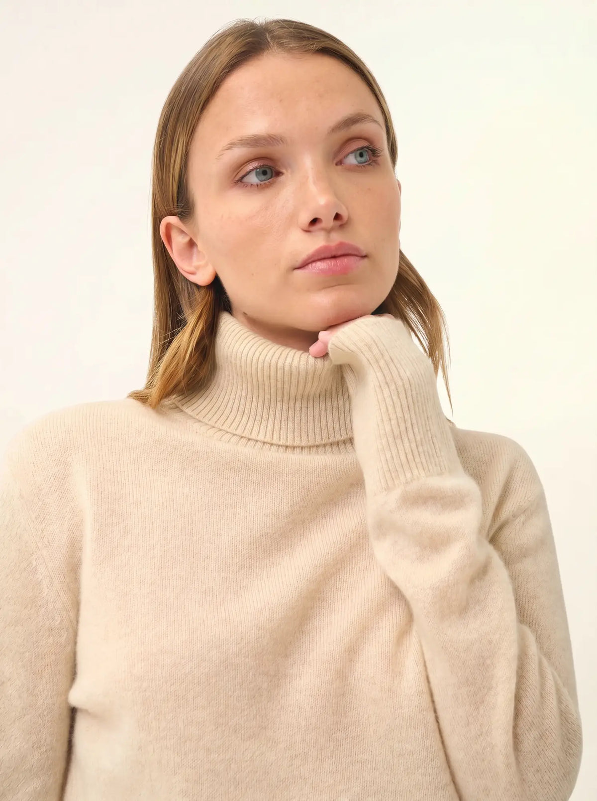 LEXIE Sweater Turtleneck Oat