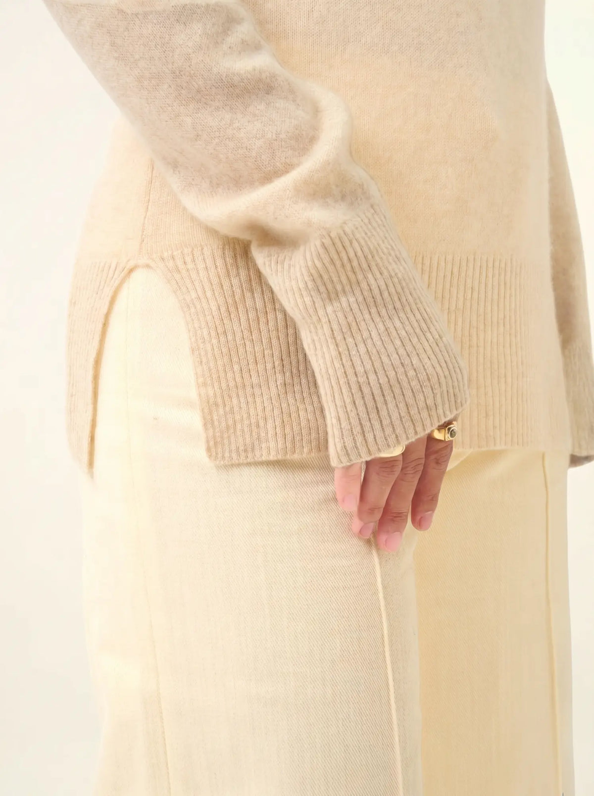 LEXIE Sweater Turtleneck Oat