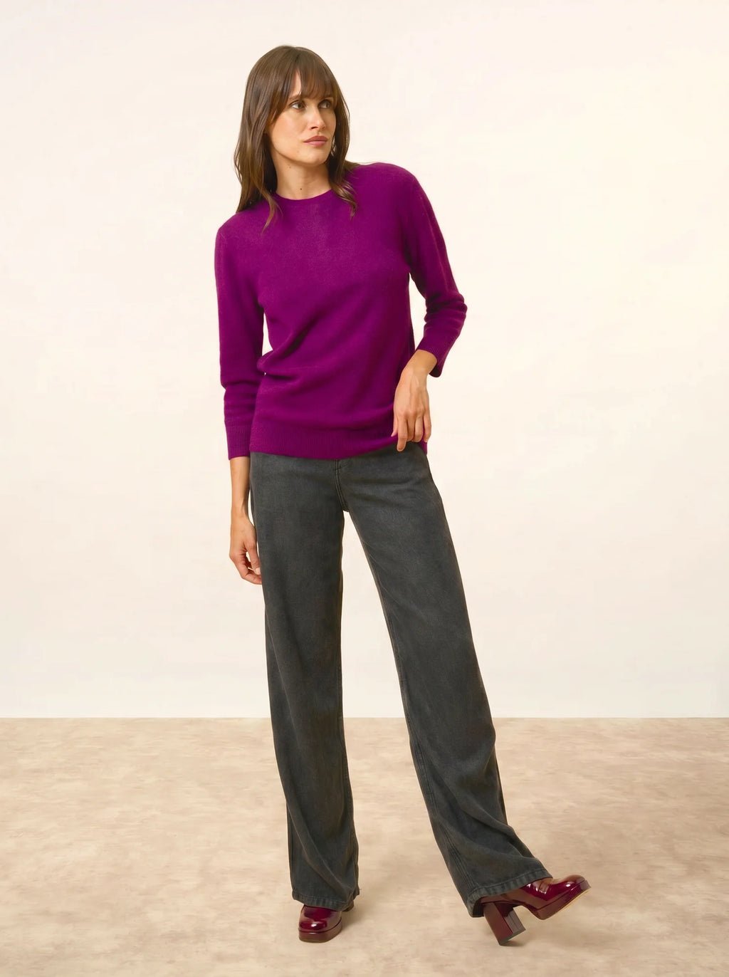 JANICE Pullover Rundhalsausschnitt hinten geknöpft Pflaumenblau