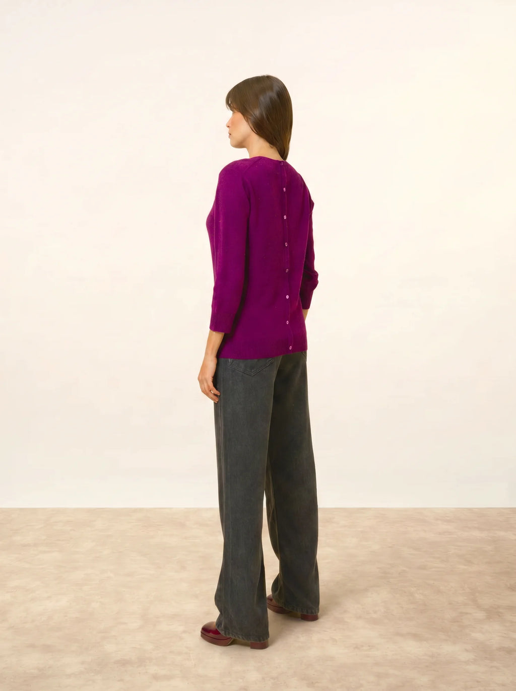 JANICE Pullover Rundhalsausschnitt hinten geknöpft Pflaumenblau