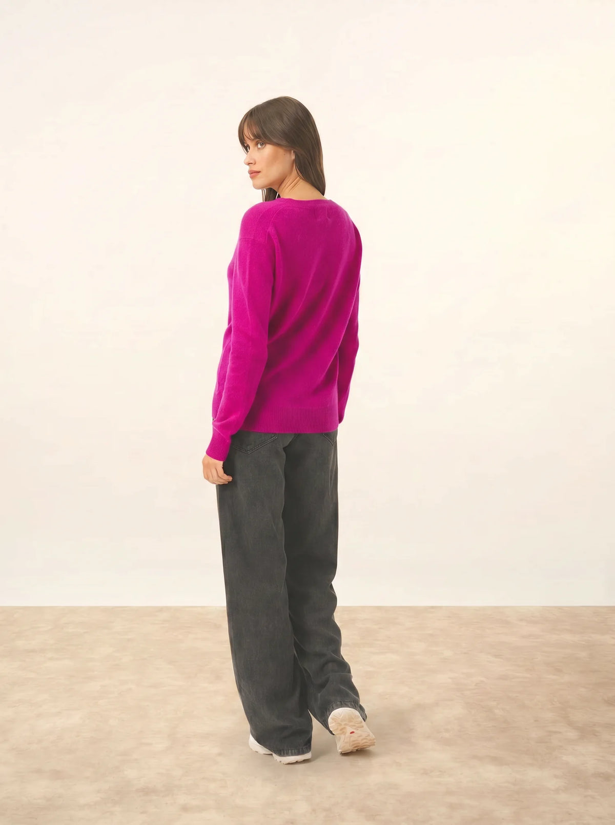 NORA Pull Col V Violine