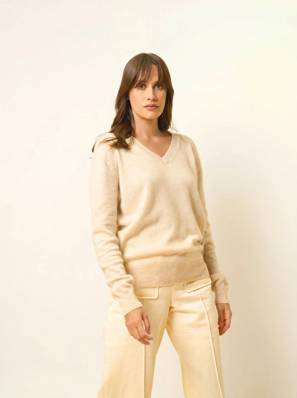 NORA Sweater V-Neck Oat