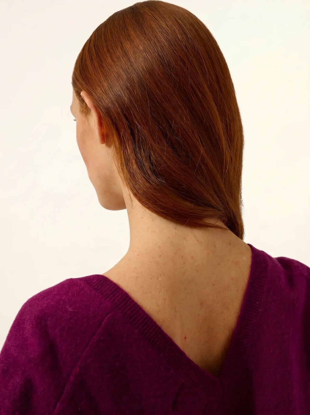 OPAL Pullover V-Ausschnitt vorne und hinten Pflaumenblau