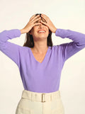 JOAN Sweater V-Neck Lavender