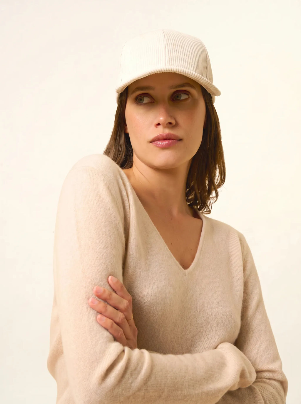 JOAN Pull Col V Nude