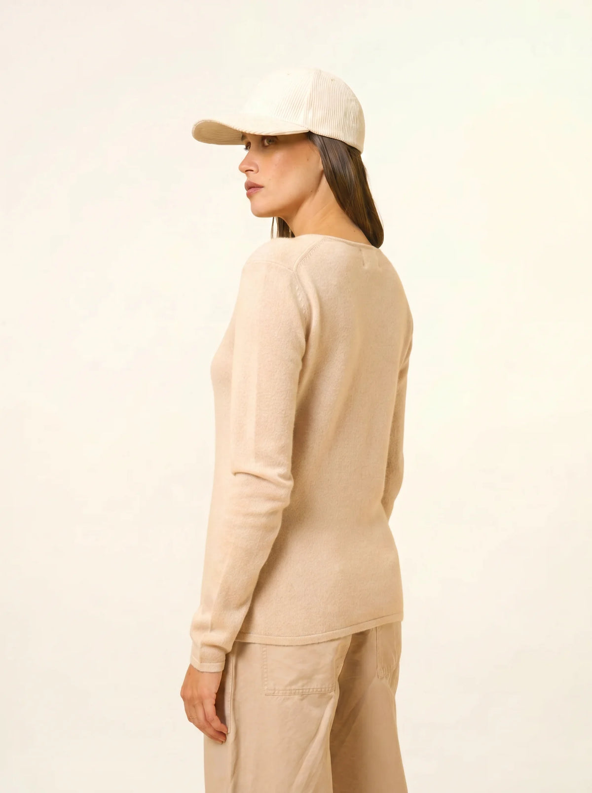 JOAN Pull Col V Nude