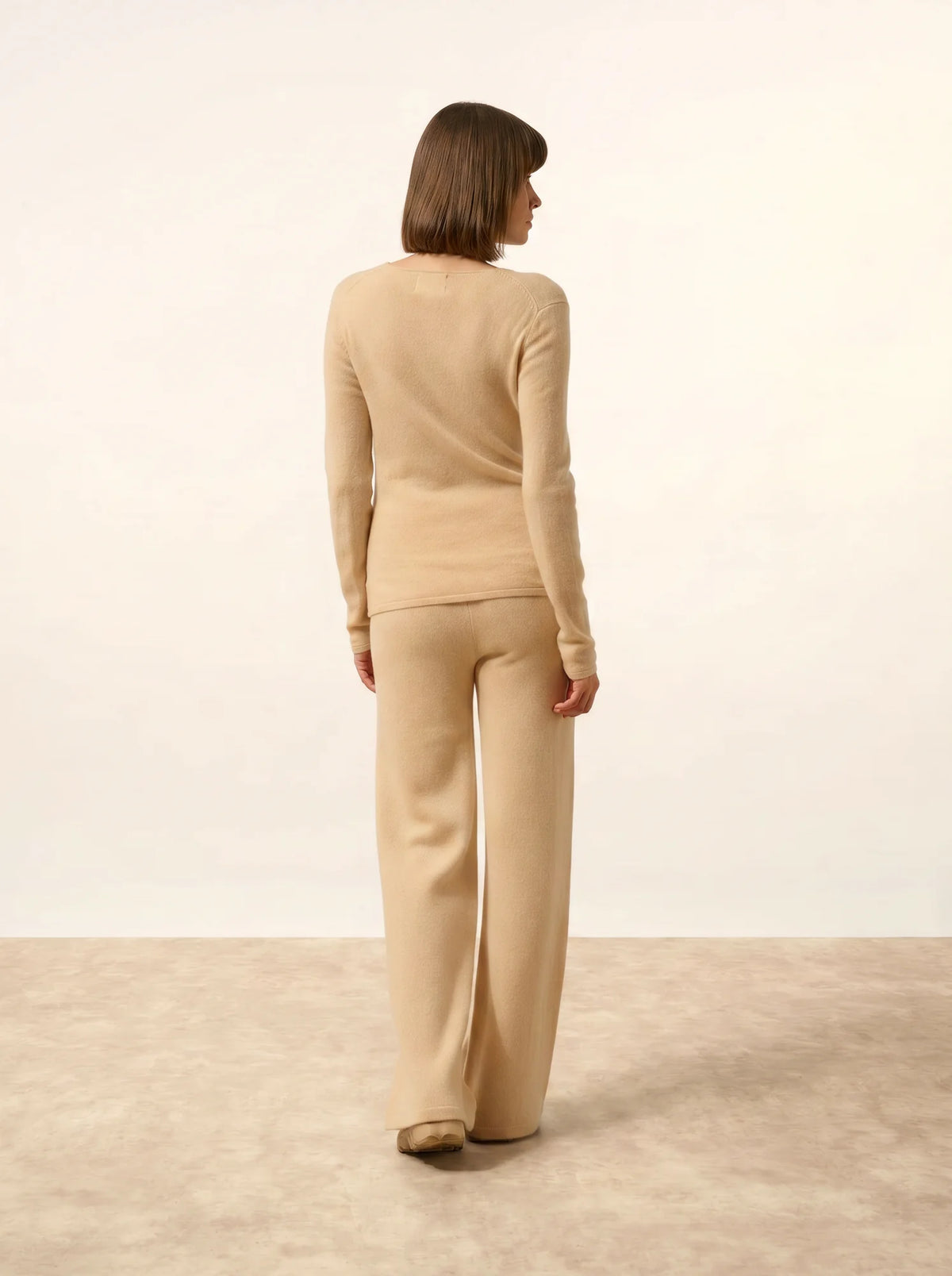 JOAN Pull Col V Beige