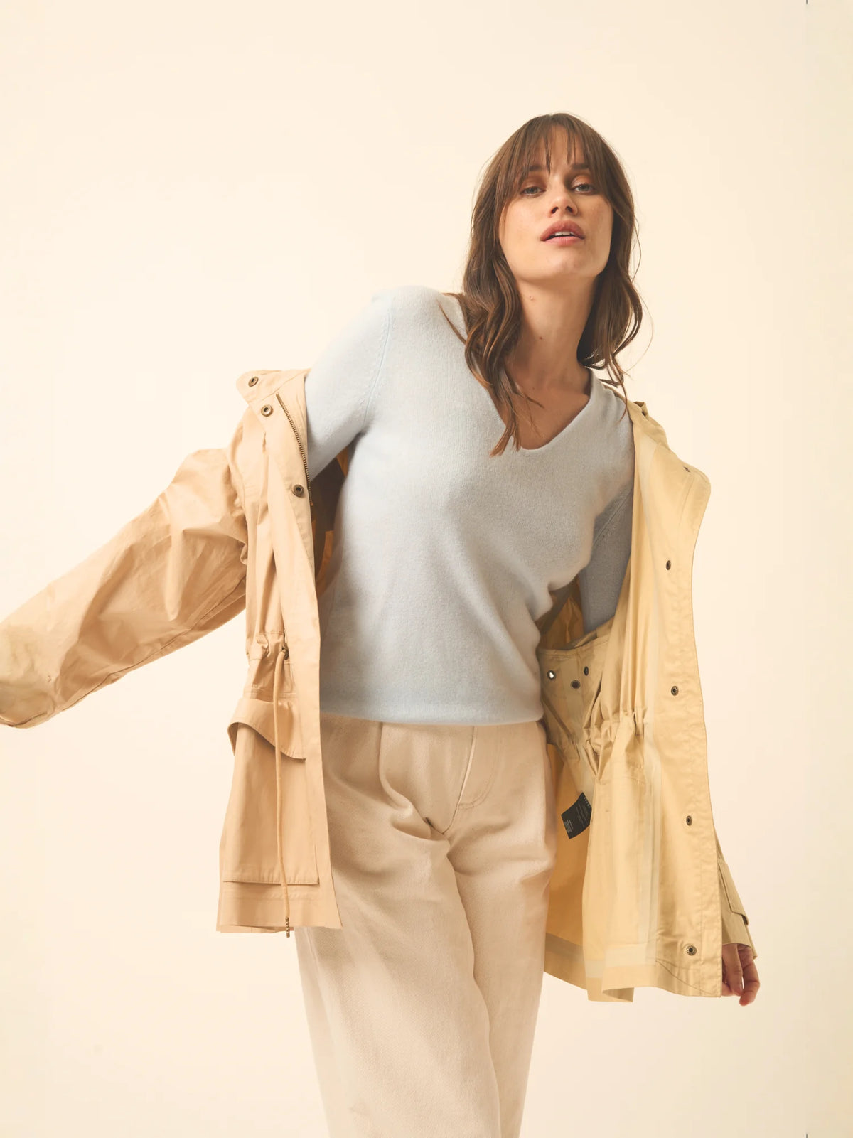 JOAN Sweater V-Neck Frost
