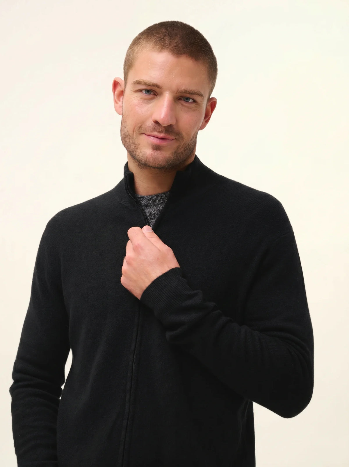 ALAN Gilet Zippé Col Montant Noir