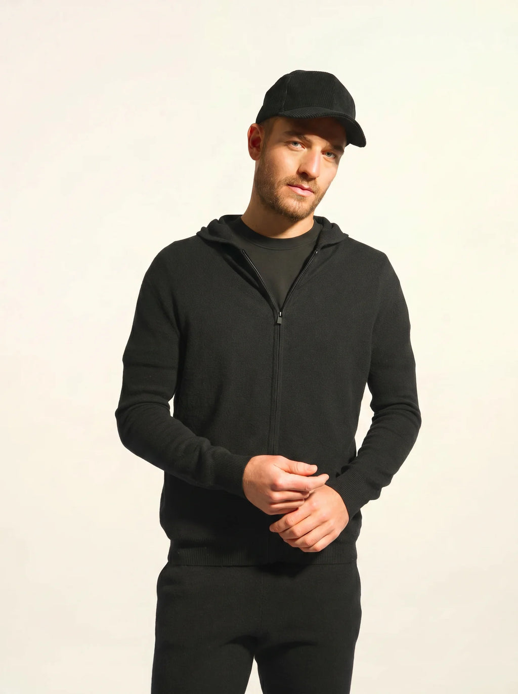 ELLIOT Gilet Zippé Capuche Noir