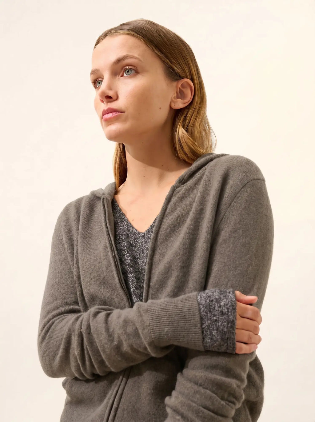 DEBBIE Vest Zipped Hooded Army Green