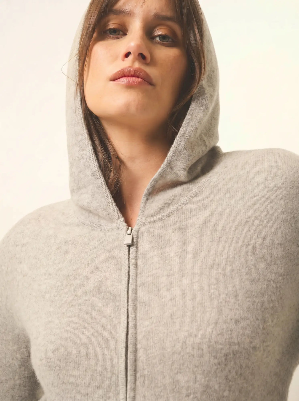 DEBBIE Gilet Zippé Capuche Nuage Chiné
