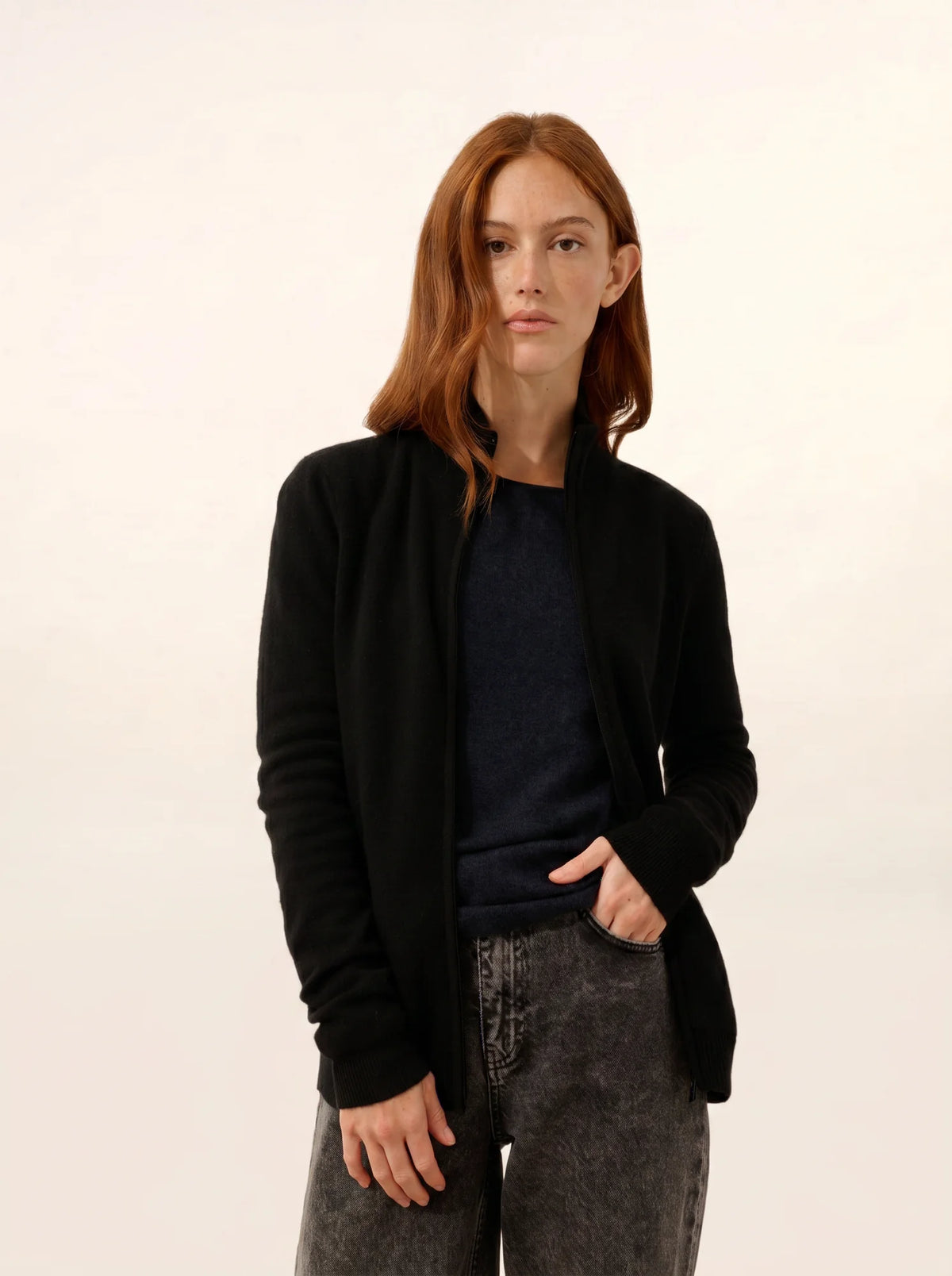 AYR Gilet Zippé Col Montant Noir