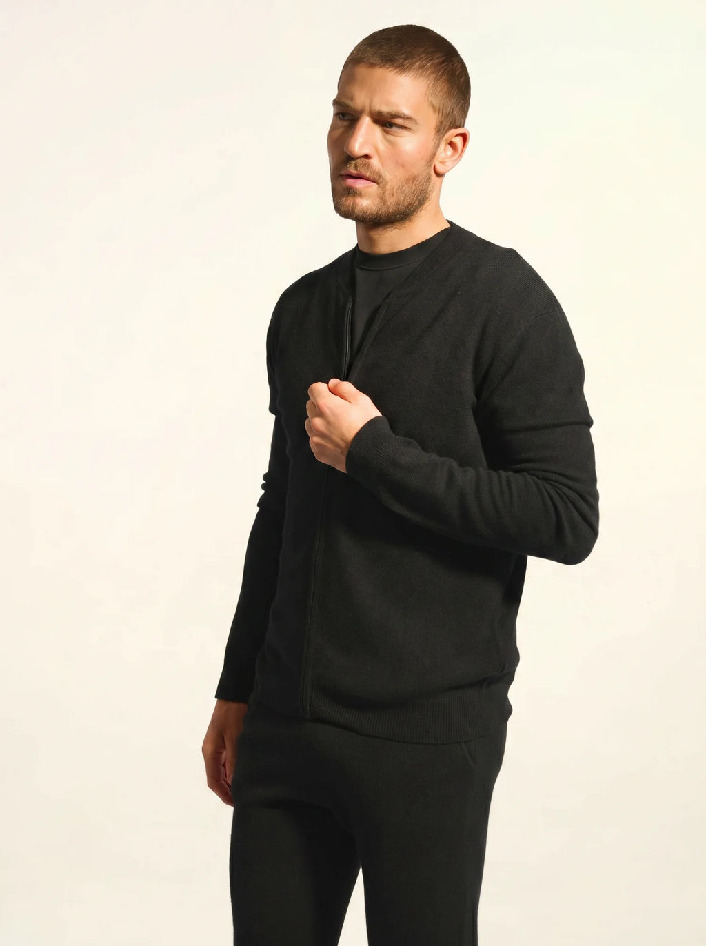 POLNOON Vest Zipped Mandarin Collar Black
