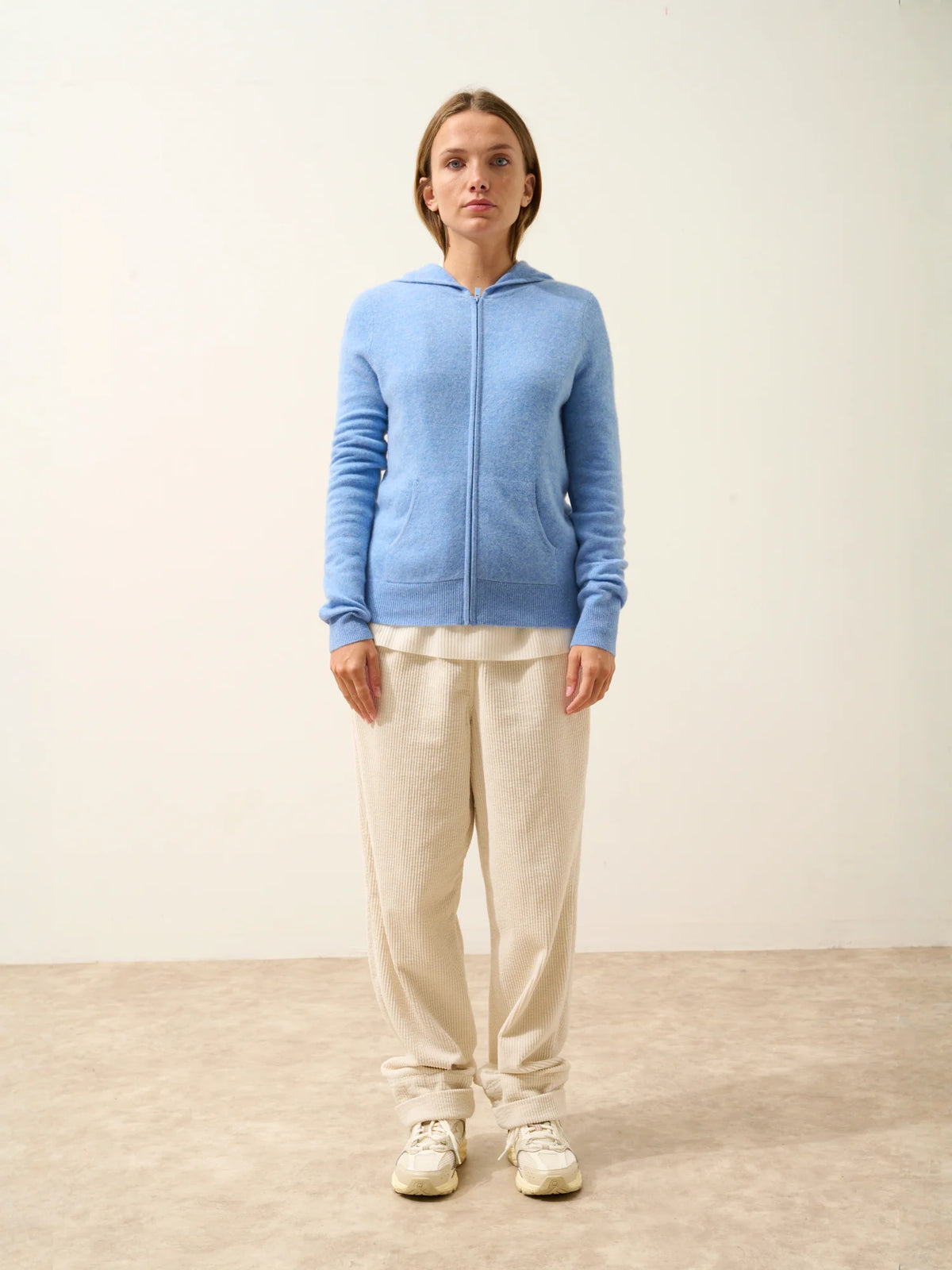 DEBBIE Gilet Zippé Capuche Ciel