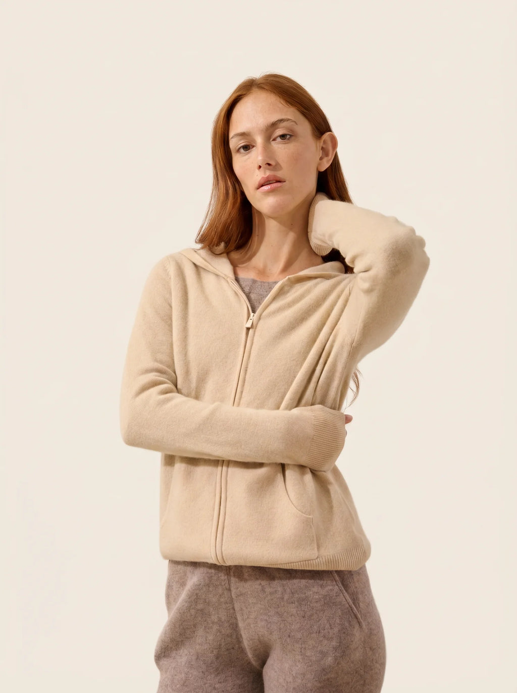 DEBBIE Gilet Zippé Capuche Sable