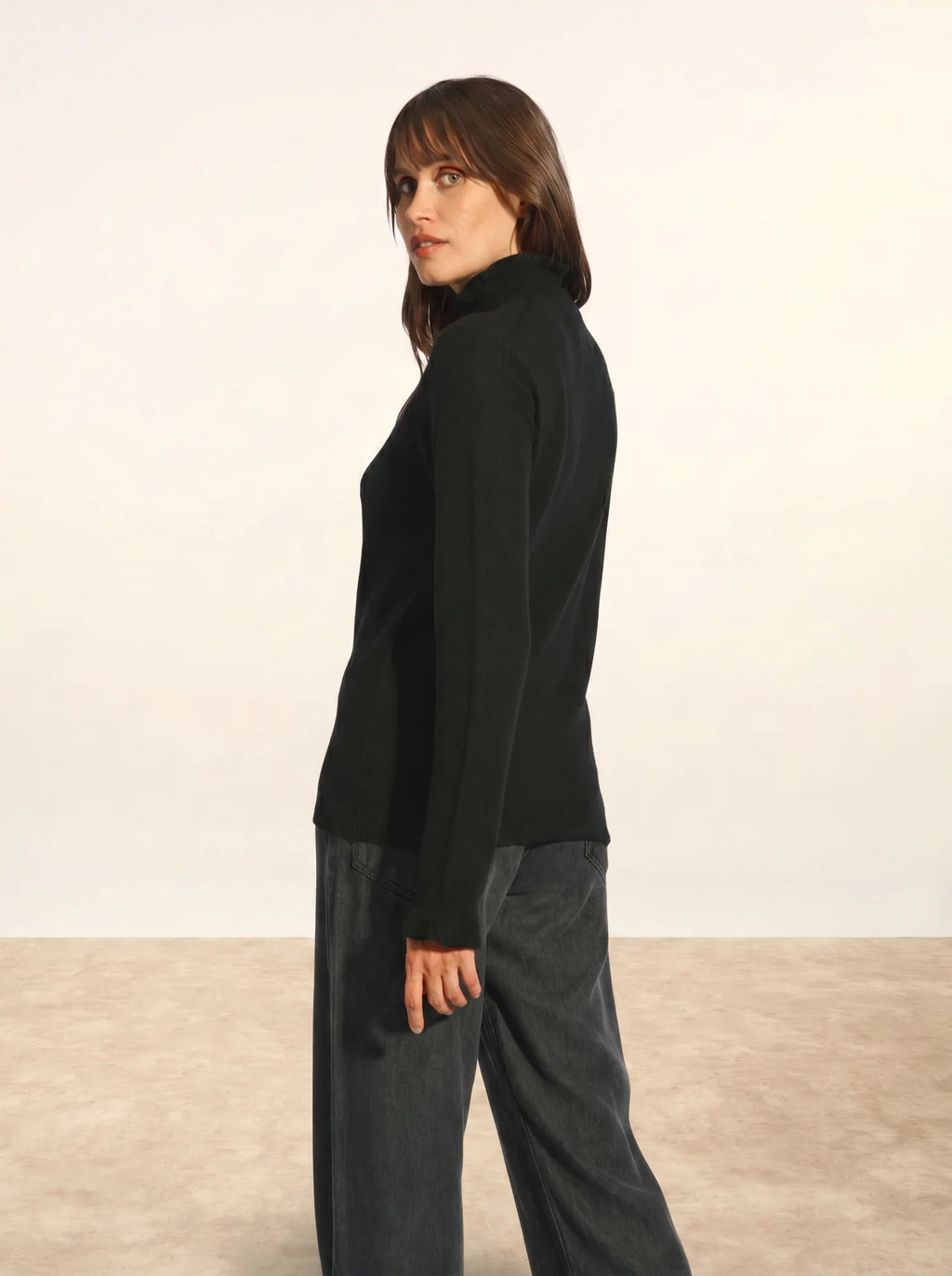 TRILA Sweater Mock Neck Ruffled Black