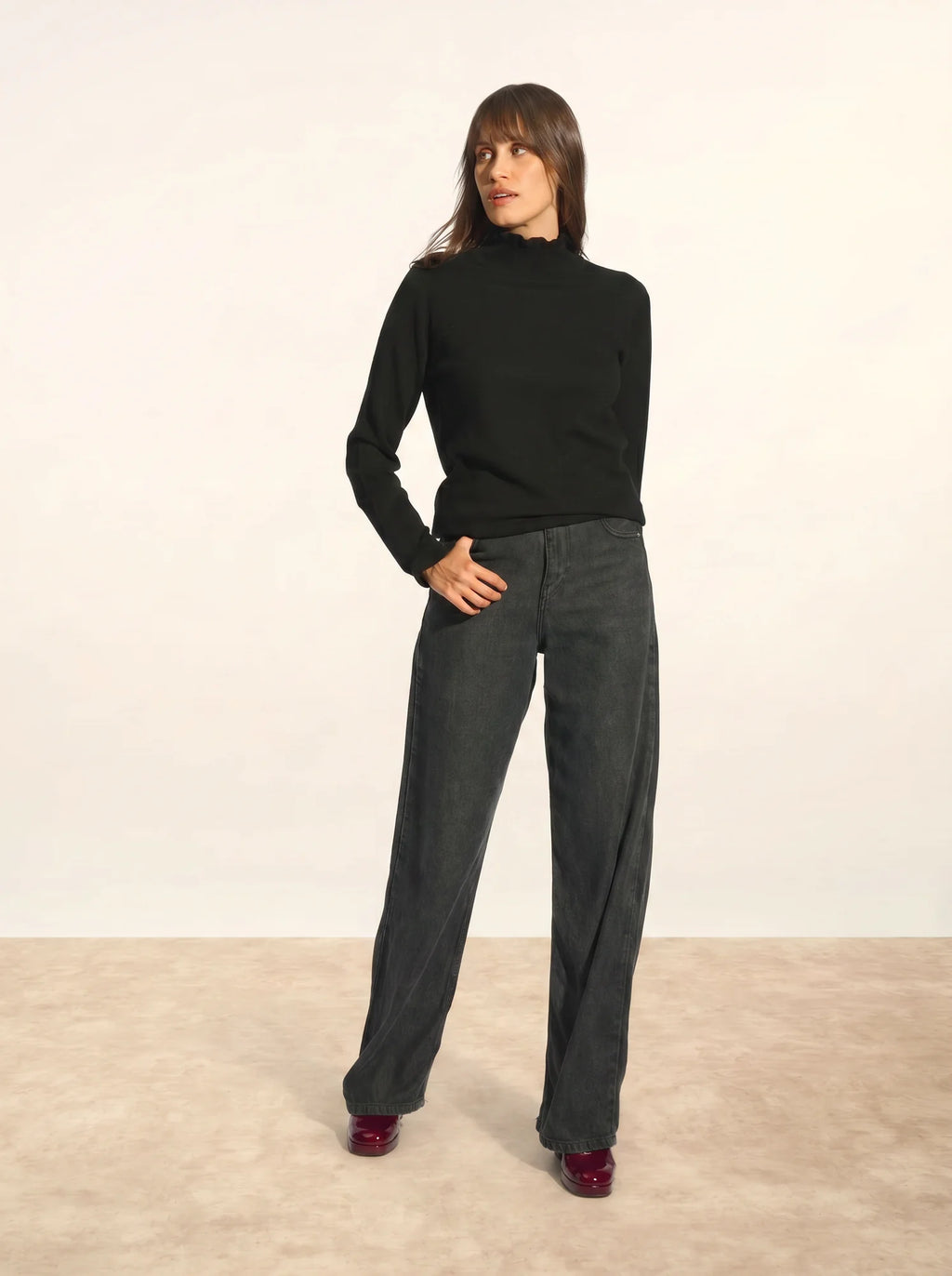 TRILA Sweater Mock Neck Ruffled Black