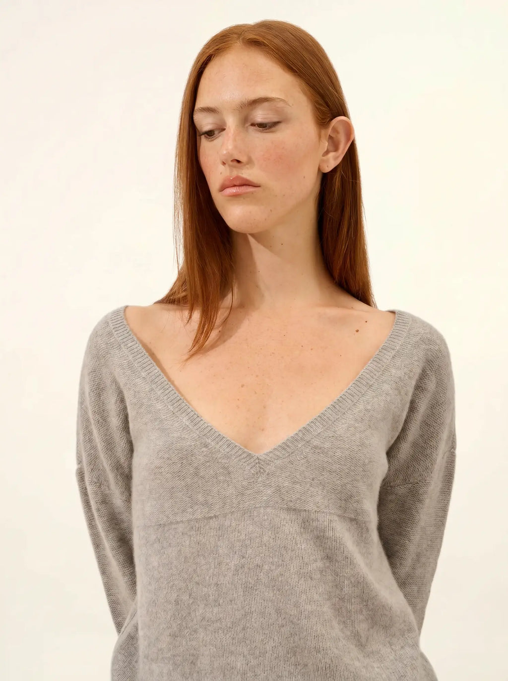 CASSIE Sweater V-Neck 4 Ply Heather Cloud