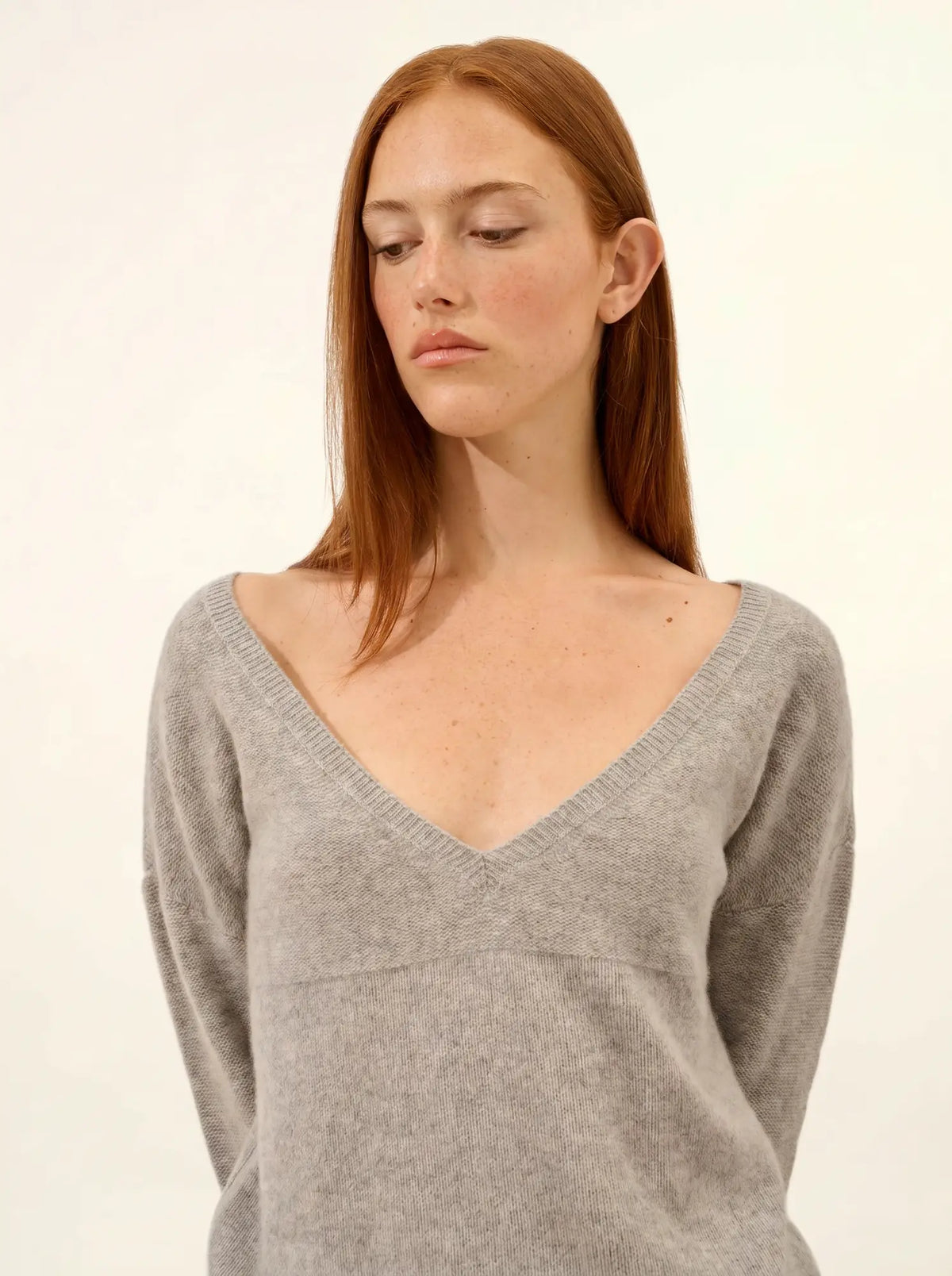 CASSIE Sweater V-Neck 4 Ply Heather Cloud