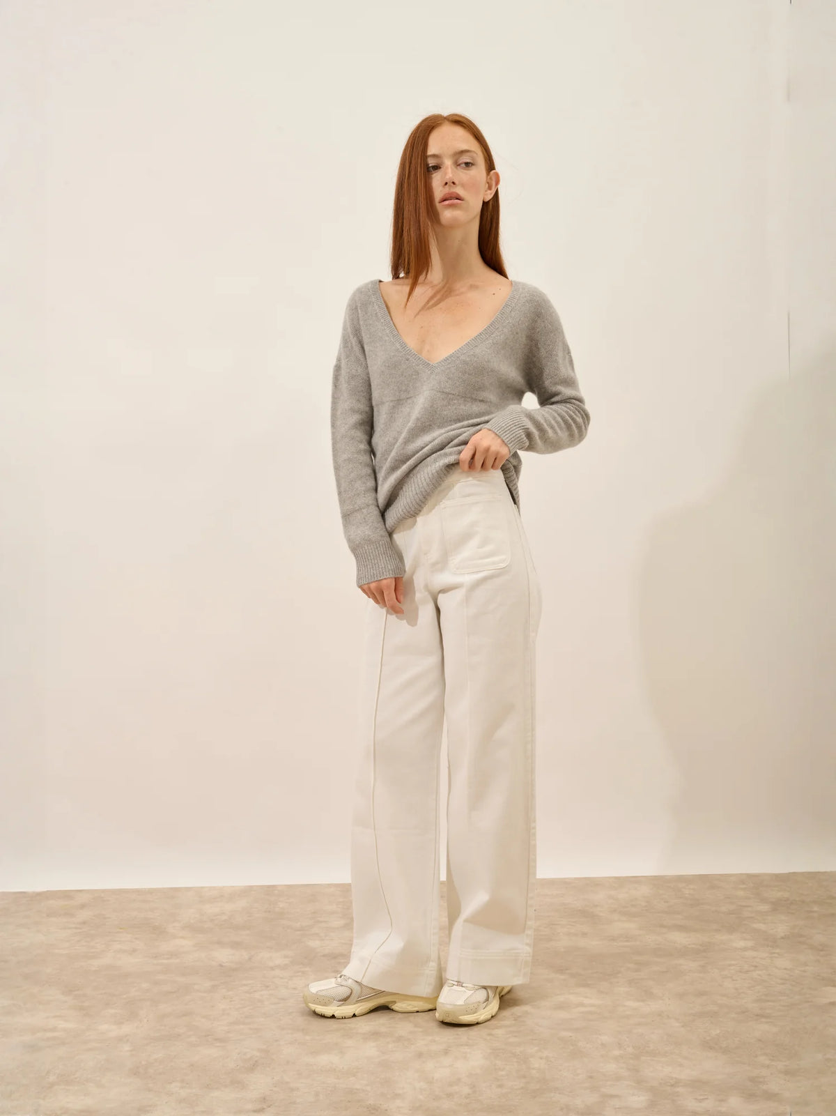 CASSIE Sweater V-Neck 4 Ply Heather Cloud