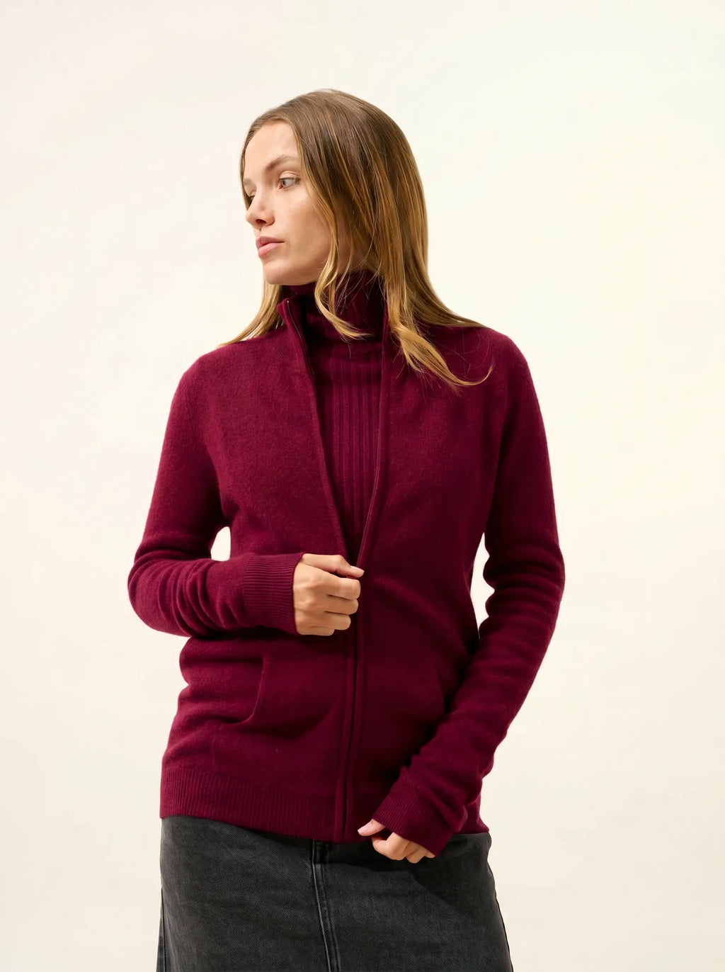 AYR Gilet Zippé Col Montant Bordeaux