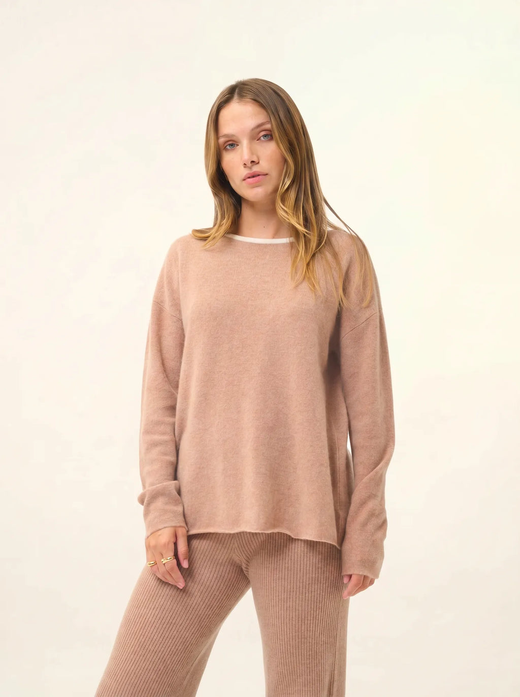 CLOLA Pull Col Rond Camel Chiné