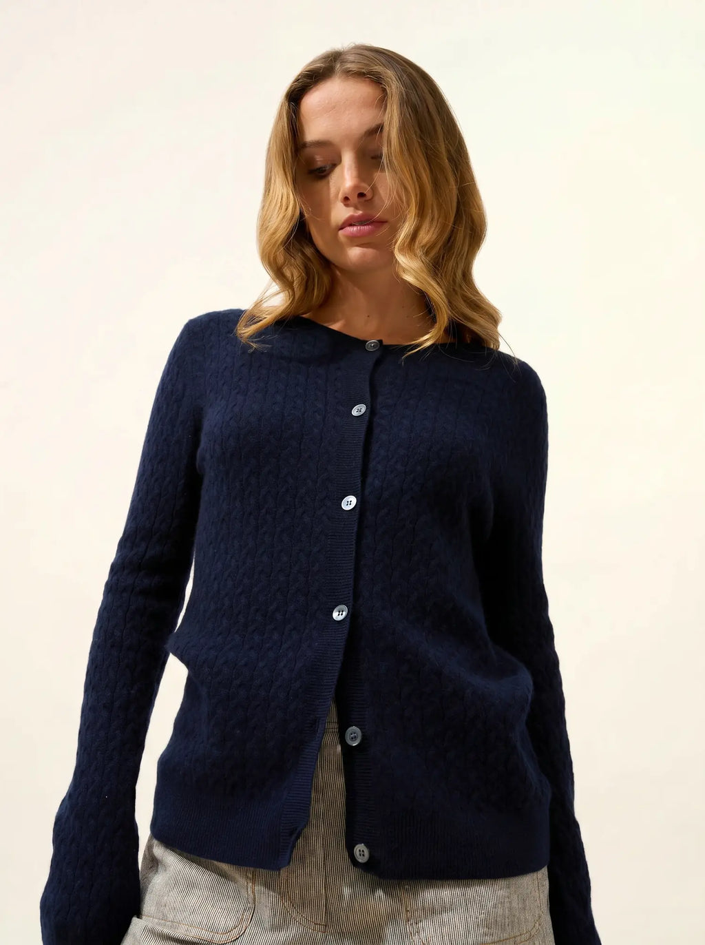 LAURA Cardigan Crew Neck Navy