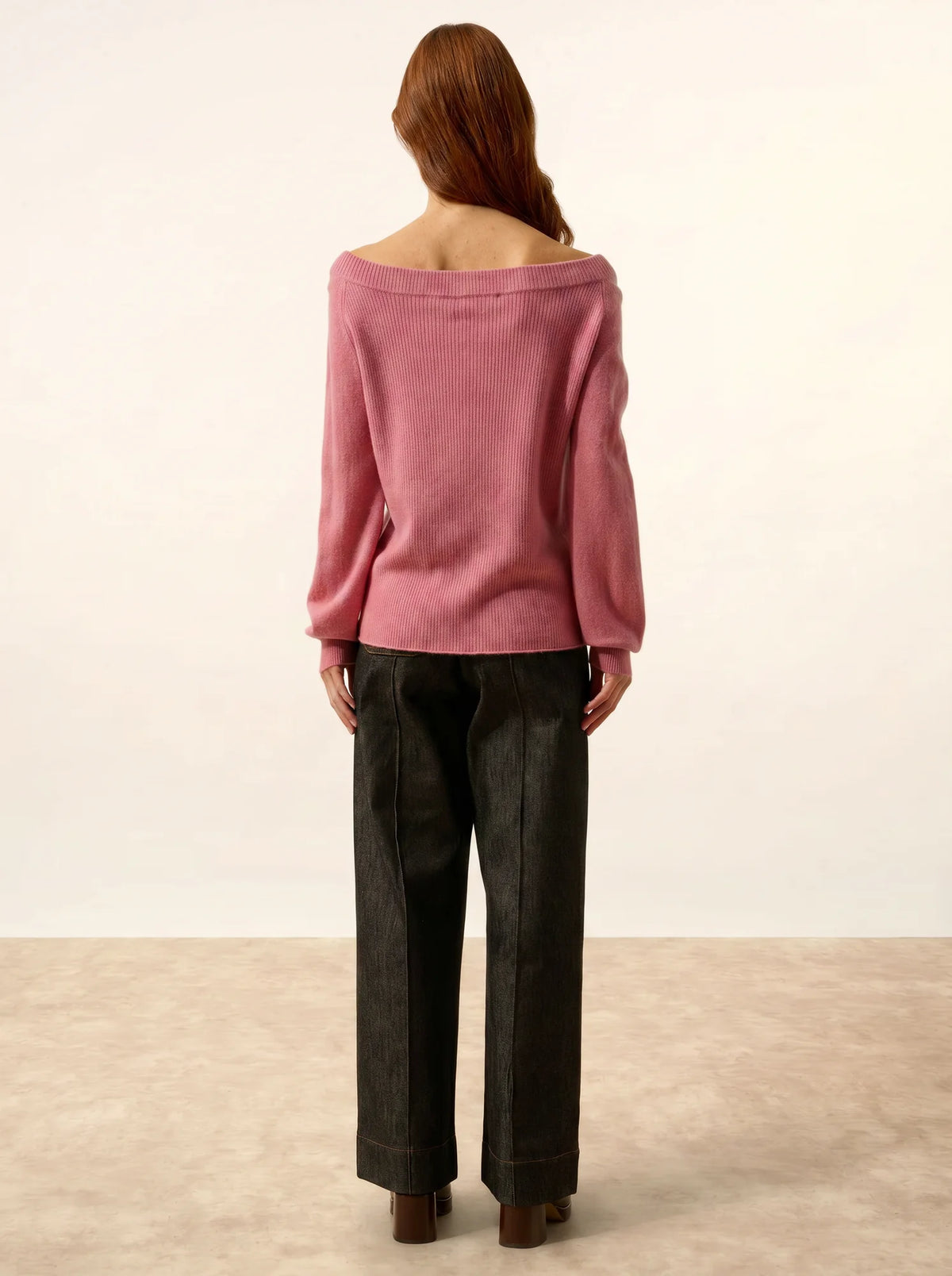 TONY Sweater Boat Neck Petal