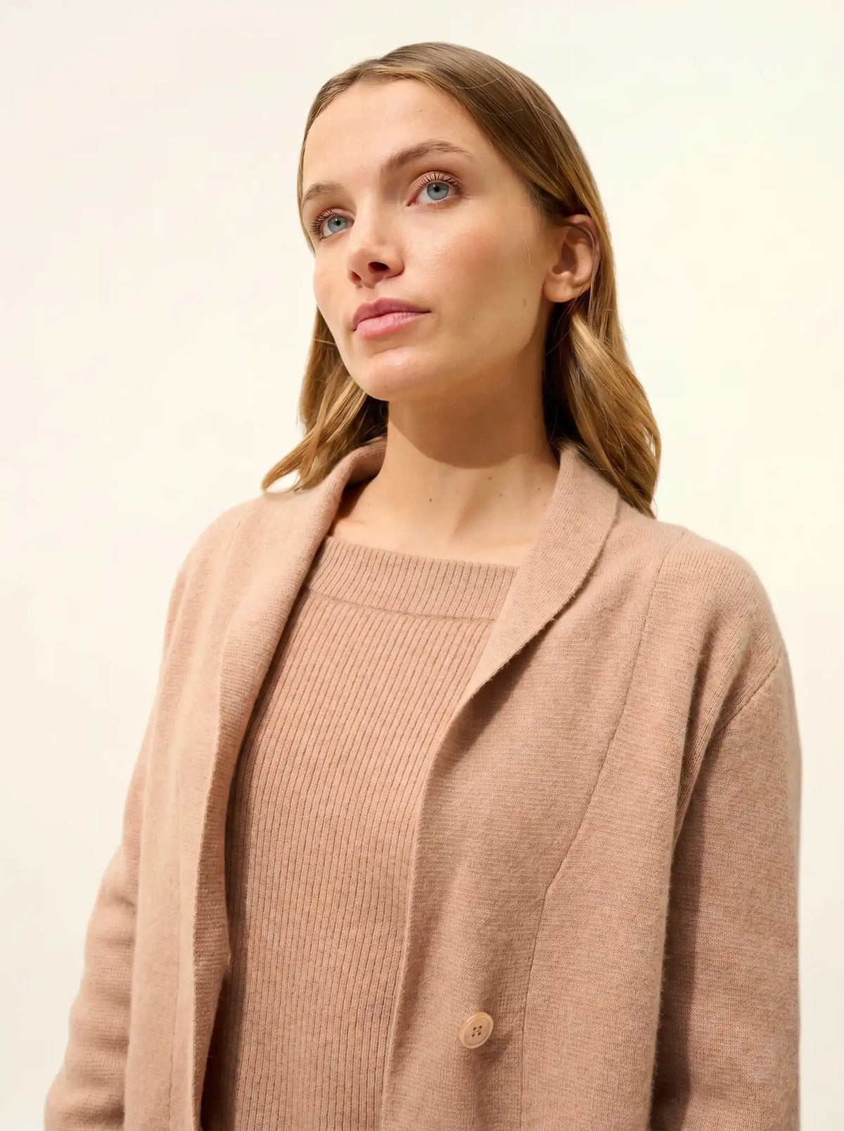 MILA Jacke geknöpft Schalkragen Camel meliert