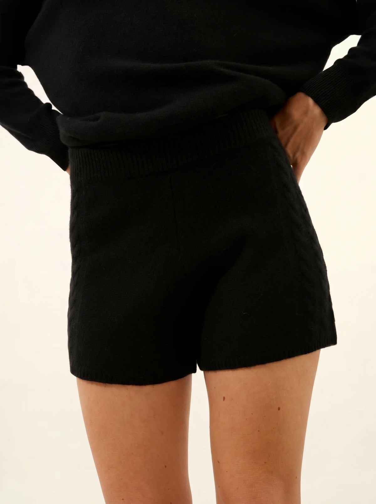 LUNA Court 4 Fils Noir
