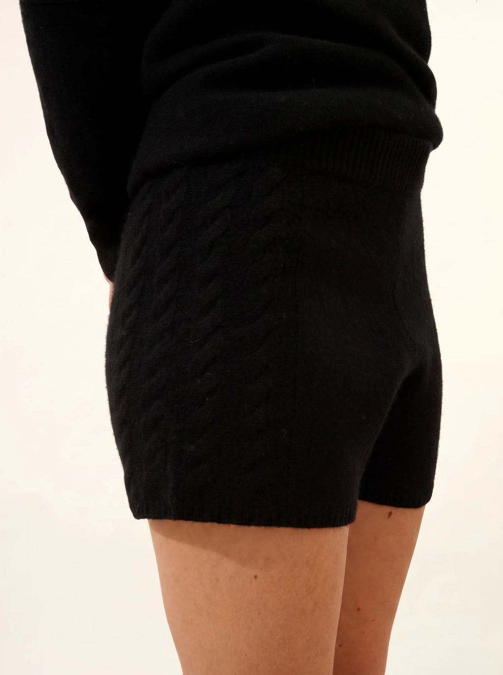 LUNA Court 4 Fils Noir