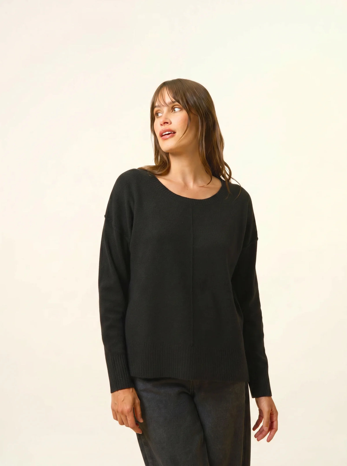 TESS Pullover Rundhalsausschnitt Schwarz