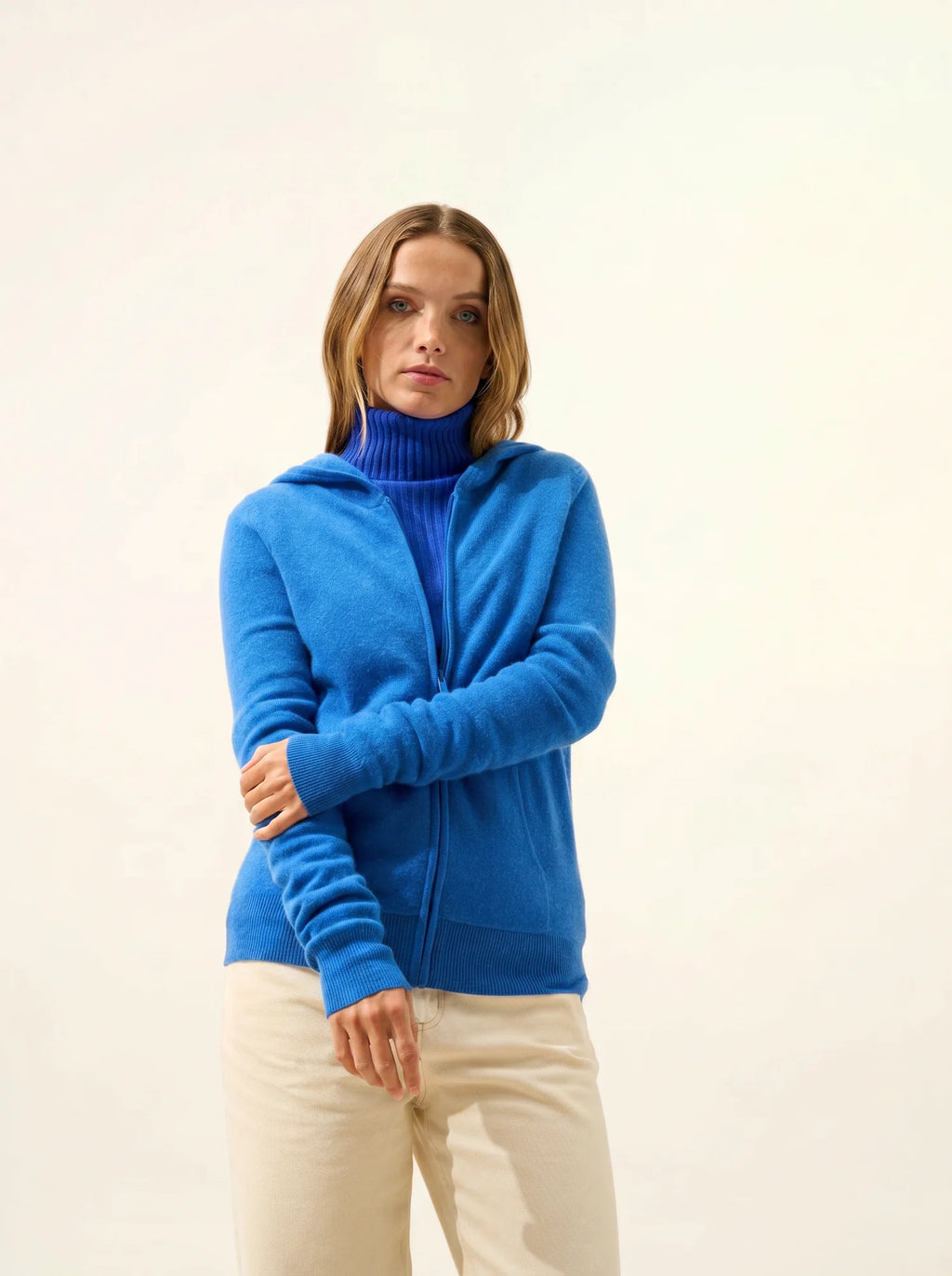 DEBBIE Vest Zipped Hooded Electric Blue