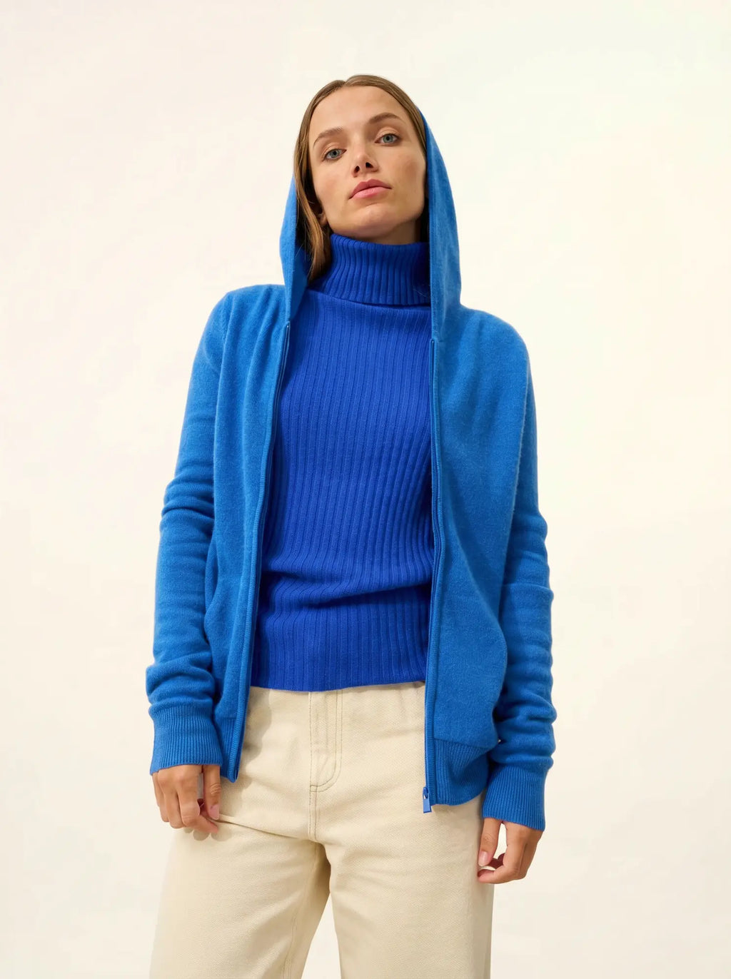 DEBBIE Vest Zipped Hooded Electric Blue